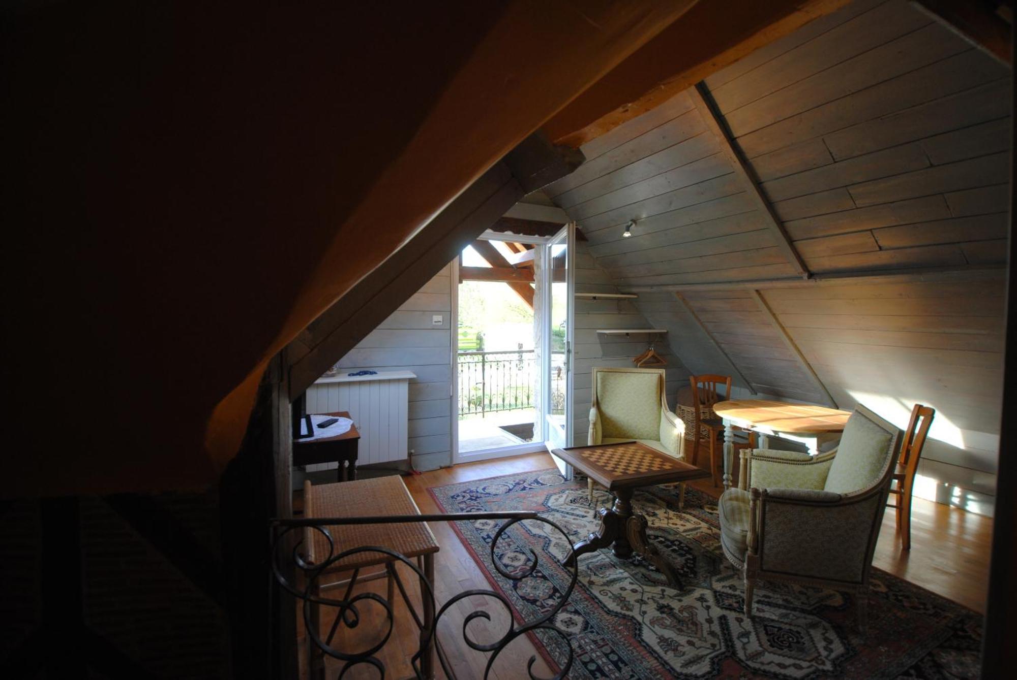 Le Grand Logis - Guest House - Bed And Breakfast Marchais  Pokoj fotografie